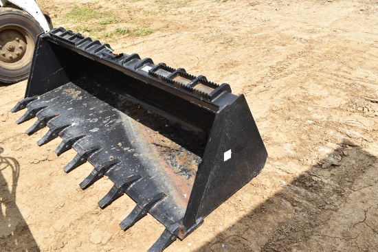Titan Skidsteer Bucket 84" Tooth Bucket