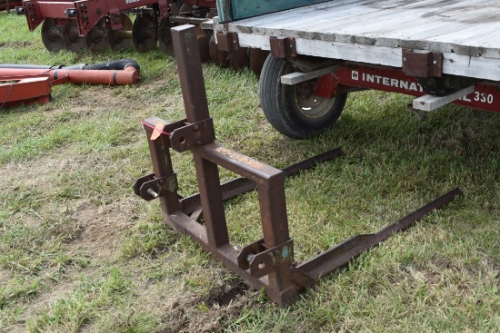 3pt Bale Carrier