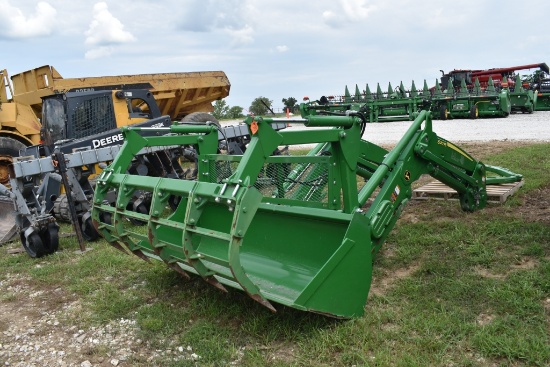John Deere 620R Loader, 2018