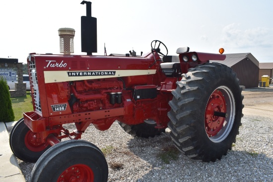 International 1456 Diesel Tractor, 1971