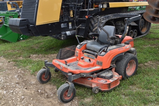 Kubota ZG227 Zero Turn Mower