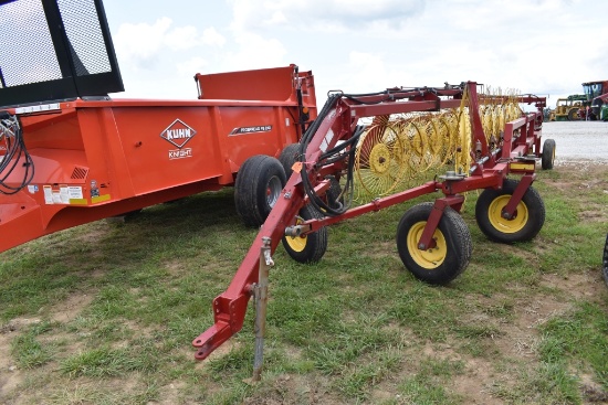 New Holland 154 Hay Rake