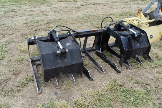 Brute 82" Grapple