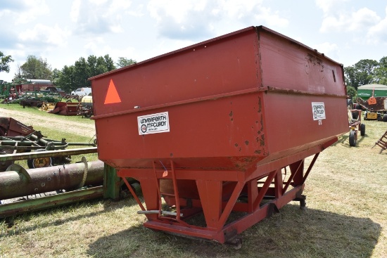 Unverferth 245 Bushel Gravity Flow Box