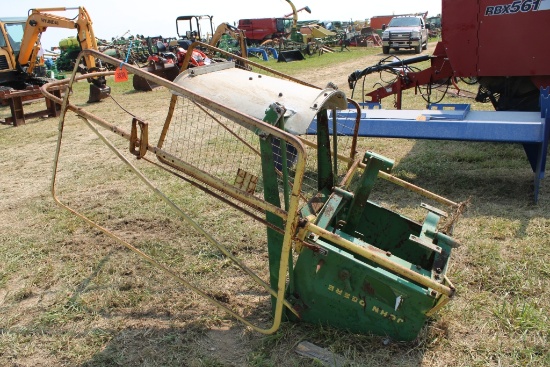 John Deere Bale Kicker