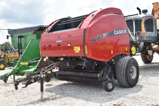 Case IH RB565 Baler, 2014