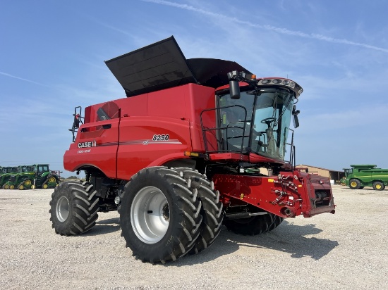 Case IH 8250 Combine, 2023