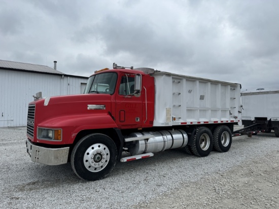 1990 Mack CH613 Semi Truck