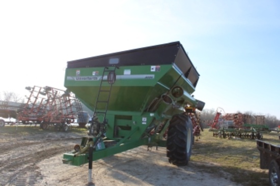 Unverferth 6225 Grain Cart