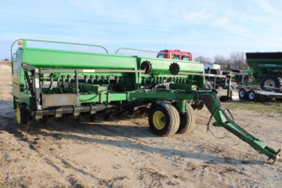John Deere 750 Drill