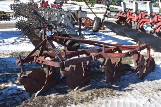 Massey Ferguson 4 Bottom Plow