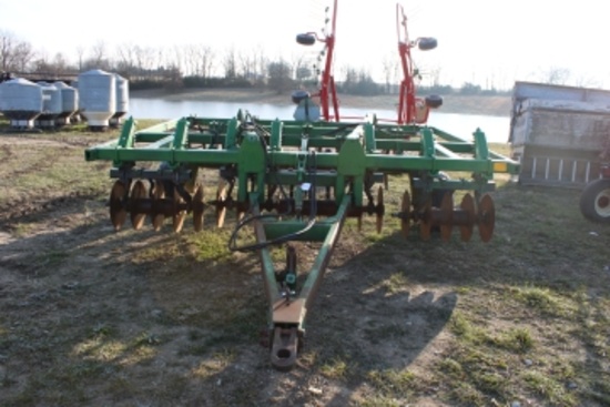 John Deere 712 Disc Chisel Plow