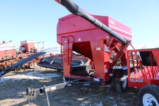 Patriot 220 Seed Tender