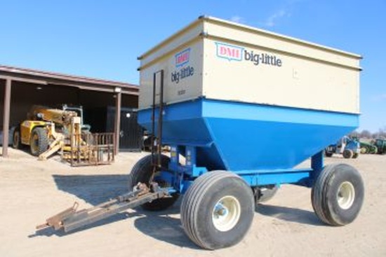 DMI Big Little 350 Gravity Flow Wagon