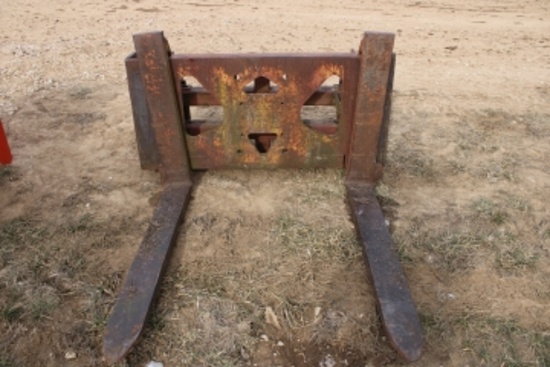 Front End Loader Pallet Forks