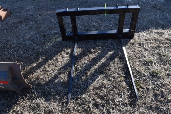Skidsteer Bale Spear
