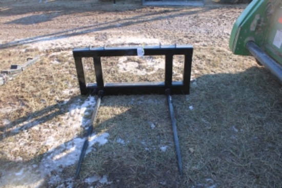 Skidsteer Bale Spear
