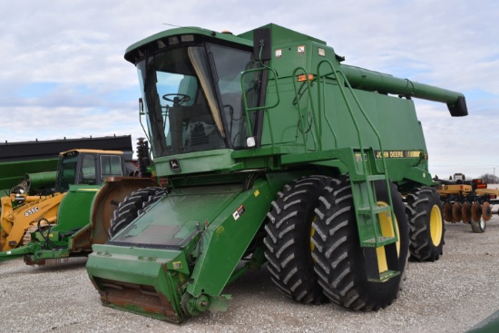 John Deere 9600 Combine, 1996