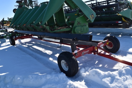 E-Z Trail 880 Head Trailer