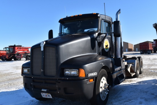 1993 Kenworth T600 Day Cab