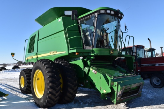 John Deere 9760 Combine, 2005