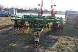 John Deere 712 Disc Chisel Plow