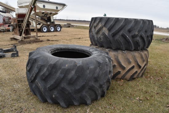 Set of Goodyear 30.5Lx32 Tractor Tires and Tubes