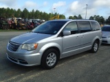 2012 CHRYSLER TOWN AND COUNTRY