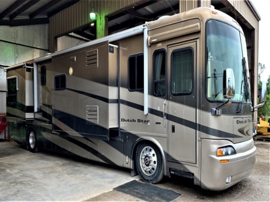 2005 Dutchstar by Newmar 40’ motorcoach
