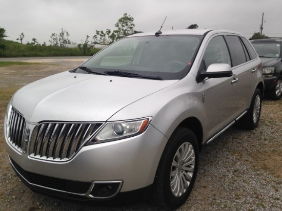 2013 Lincoln Crown NKX