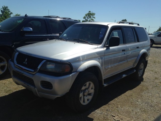 2002 Mitsubishi Montero Sport