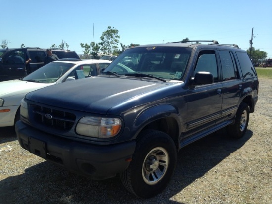 2001 Ford Explorer