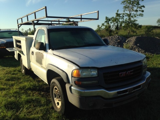 2003 GMC 2500