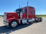 2006 Kenworth W900L tandem axle truck