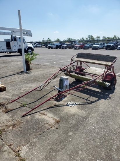 horse drawn buggy designed and built by Mark Ped