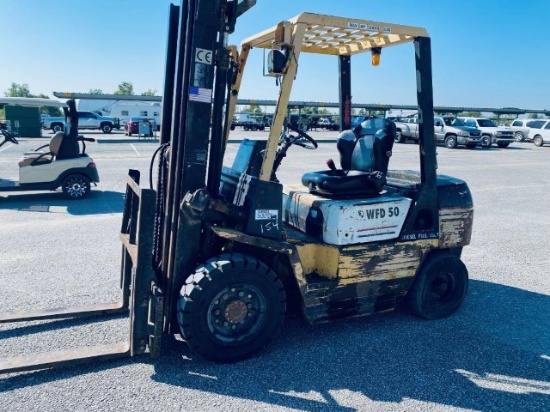 1996 WORLD LIFT WFD50