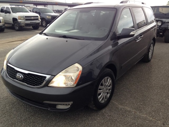 2014 KIA SEDONA