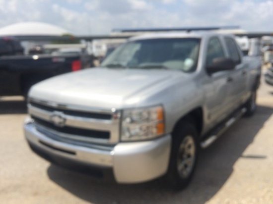 '11 CHEVY SILVERADO