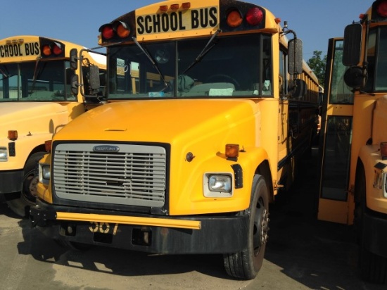 2005 FREIGHTLINER THOMAS 65 PASSENGER BUS