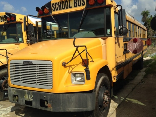 2004 FREIGHTLINER THOMAS 62 PASSENGER BUS