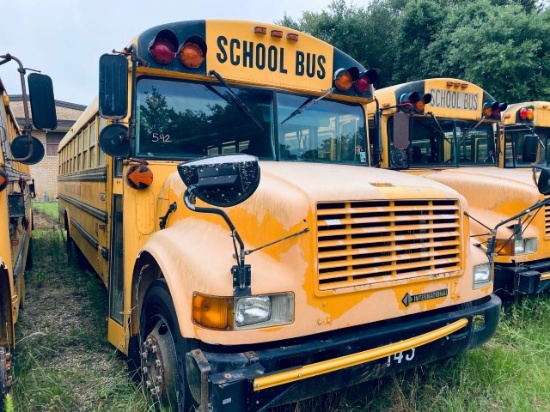2000 International Bus