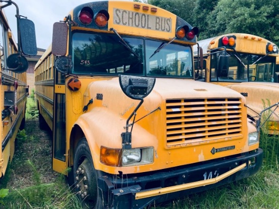 2000 International Bus