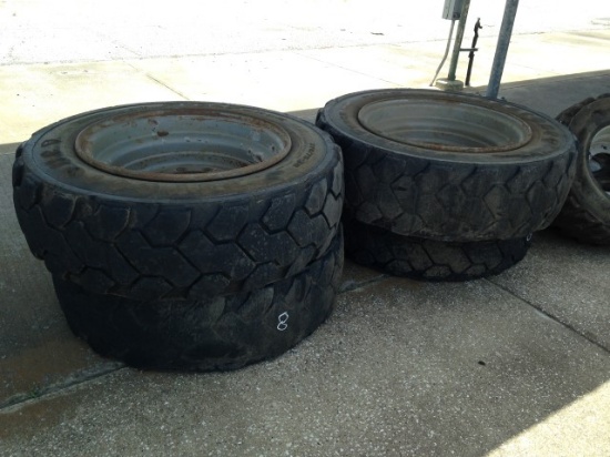 SET OF 4 TIRES 370/75-28