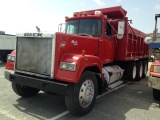 1988 MACK SUPERLINER TRI AXLE DUMP TRUCK