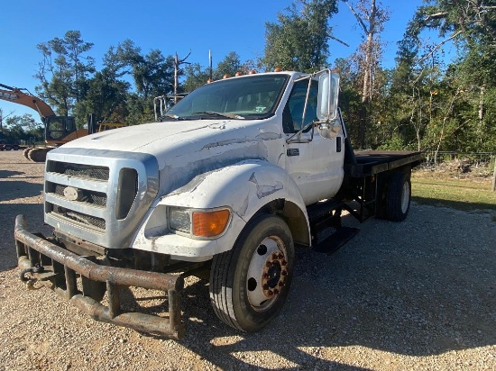 2006 FORD F650 SINGLE AXLE FLATBED WINCH TRUCK