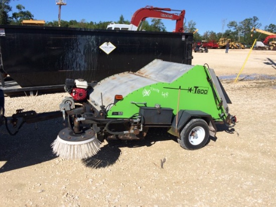 2017 VICTORY T600 TOWABLE STREET SWEEPER