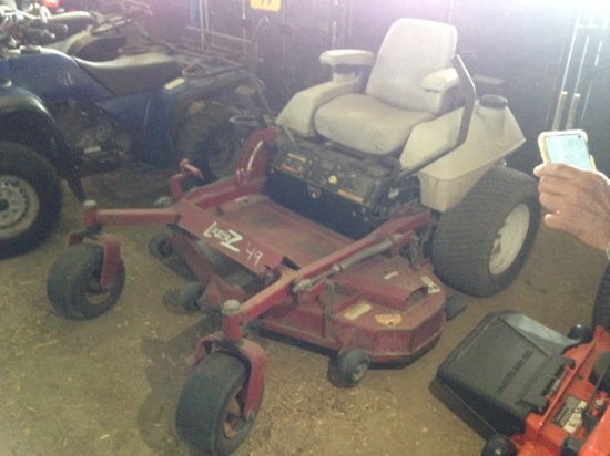 LINCOLN SAE 300HE DIESEL WELDER