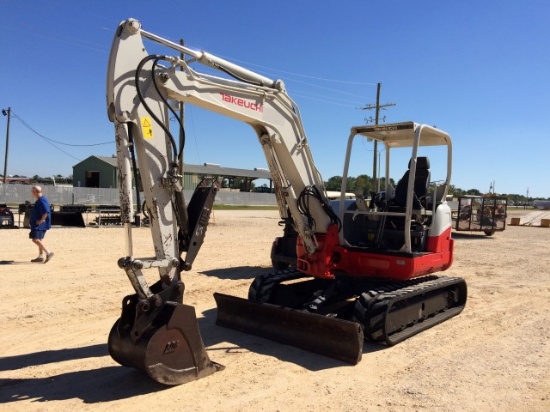 2015 TAKEUCHI TB260 EXCAVATOR