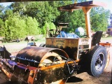 Hyster/Hypac model C330B towable smooth drum rollr