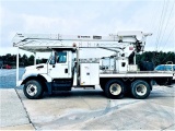 2007 International 7400 series bucket truck
